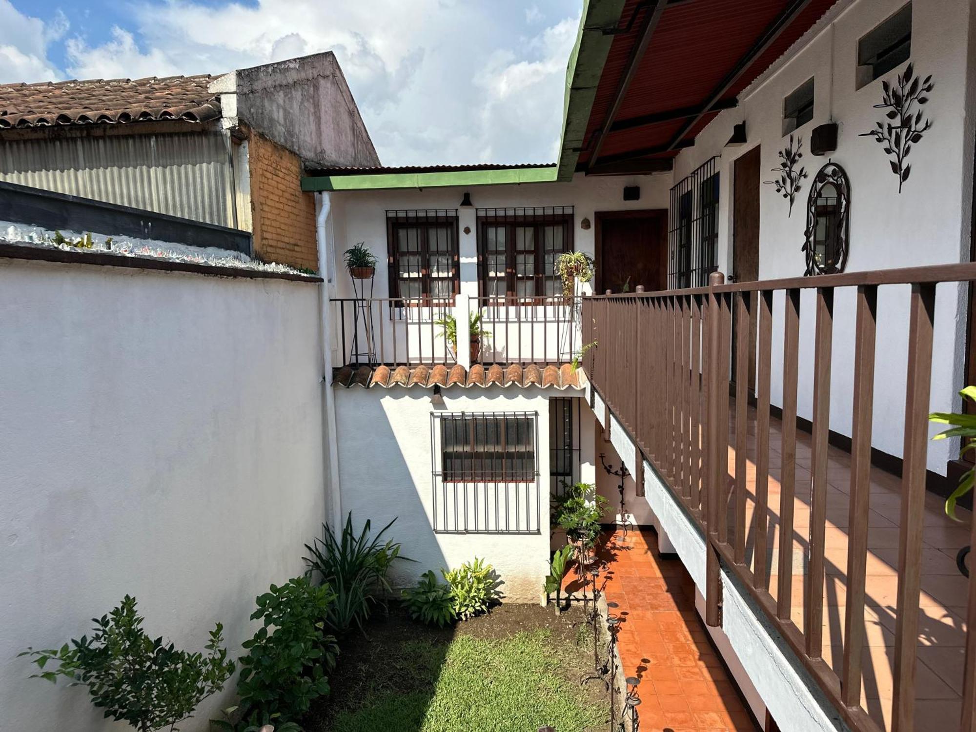 Hotel Casa Blanca Antigua Guatemala Exterior photo