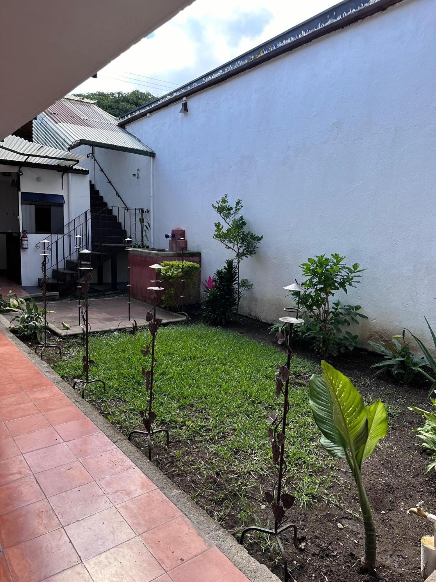 Hotel Casa Blanca Antigua Guatemala Exterior photo