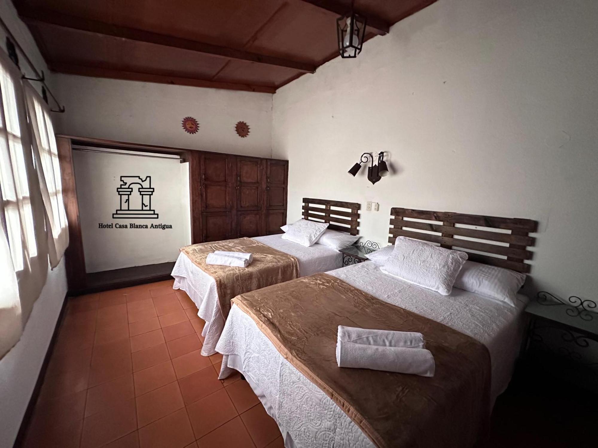 Hotel Casa Blanca Antigua Guatemala Exterior photo