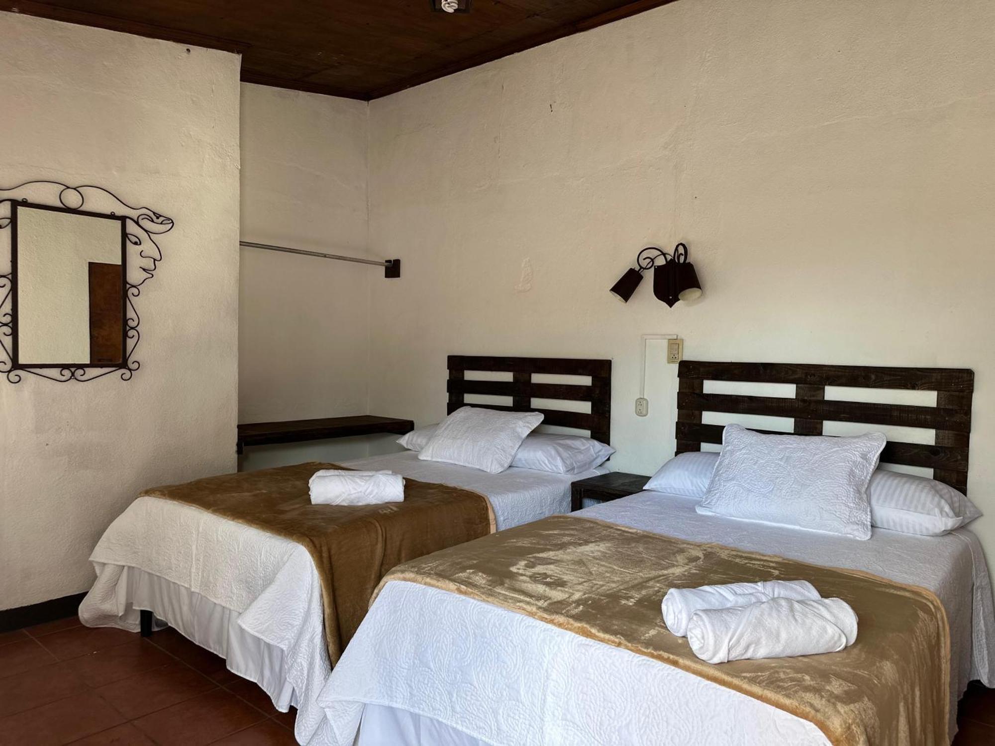Hotel Casa Blanca Antigua Guatemala Exterior photo